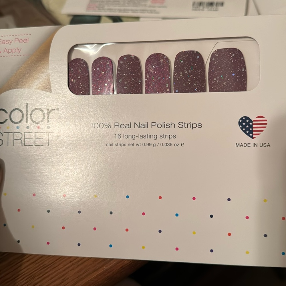 Brand new - Color Street - Bordeaux Glitz